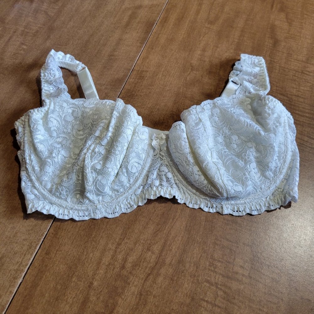 Fashion Bug 42D Underwire Bra Cream